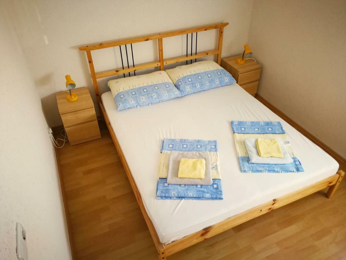 Family Friendly Apartments Island Rab Kampor 外观 照片