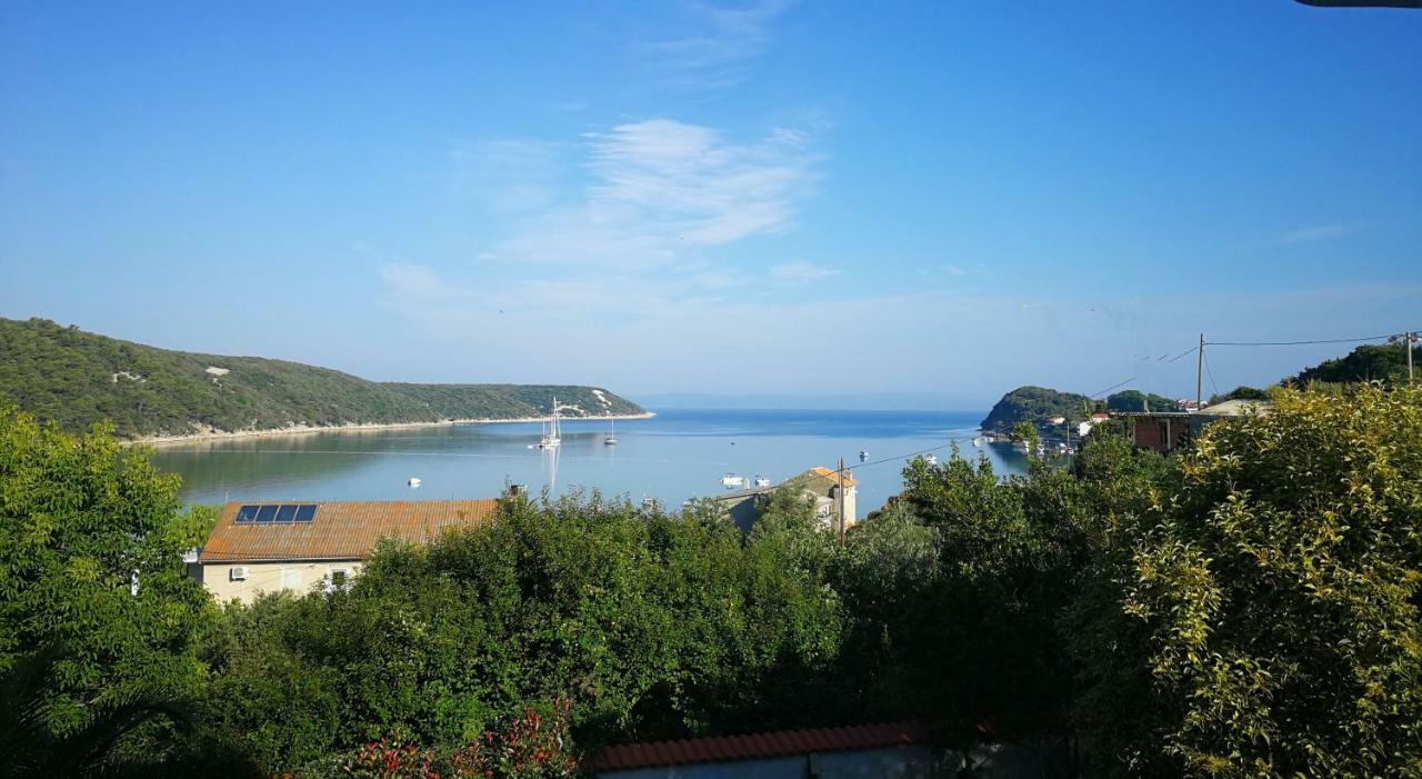 Family Friendly Apartments Island Rab Kampor 外观 照片