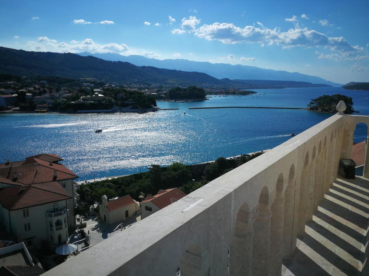 Family Friendly Apartments Island Rab Kampor 外观 照片